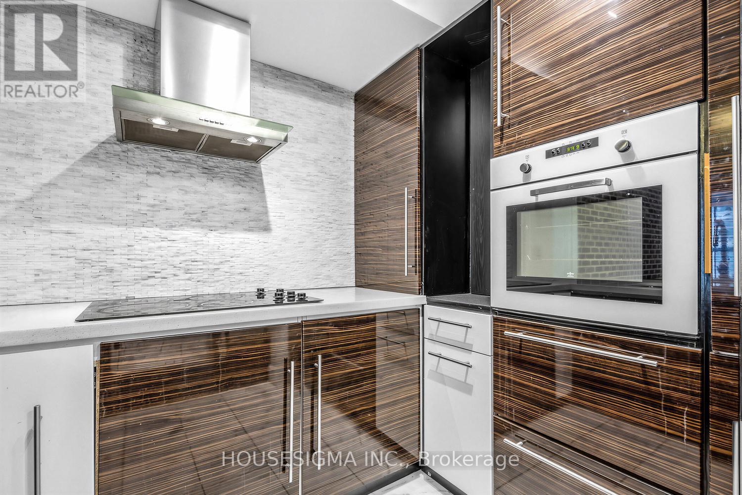 808 - 7 Lorraine Drive, Toronto, Ontario  M2N 7H2 - Photo 9 - C12873760