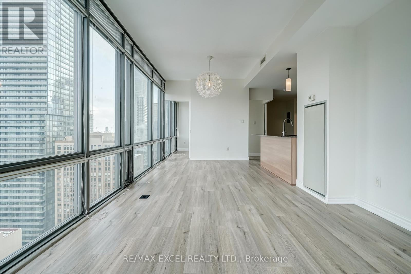 2806 - 37 Grosvenor Street, Toronto, Ontario  M4Y 3G5 - Photo 19 - C12873826
