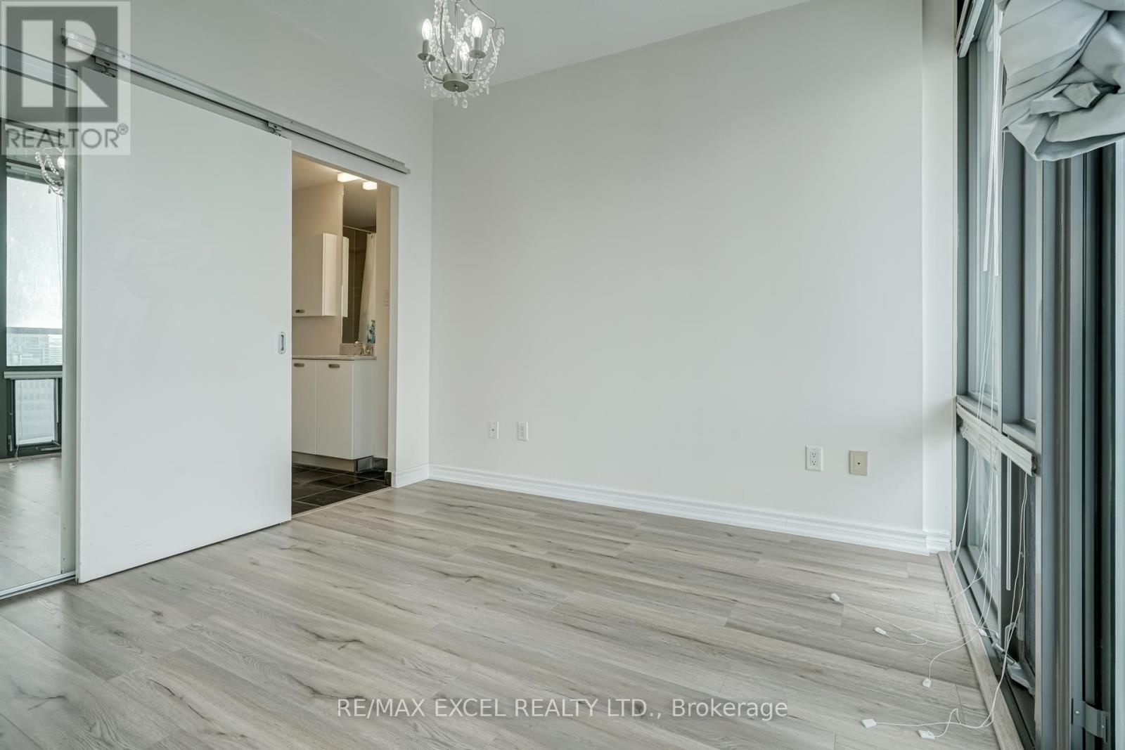 2806 - 37 Grosvenor Street, Toronto, Ontario  M4Y 3G5 - Photo 21 - C12873826