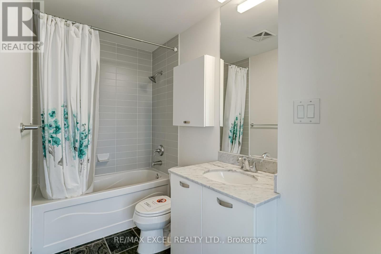 2806 - 37 Grosvenor Street, Toronto, Ontario  M4Y 3G5 - Photo 23 - C12873826