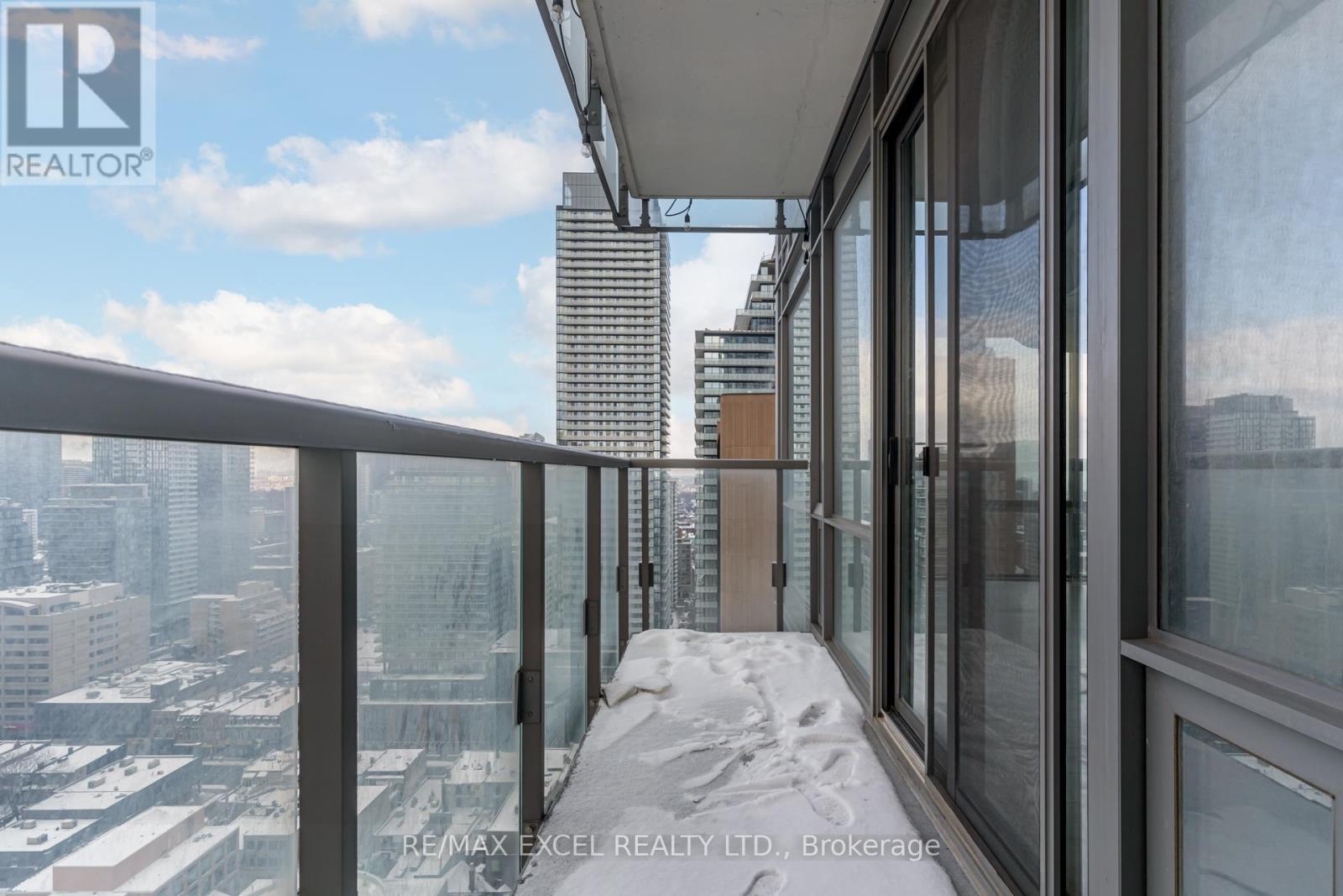 2806 - 37 Grosvenor Street, Toronto, Ontario  M4Y 3G5 - Photo 28 - C12873826