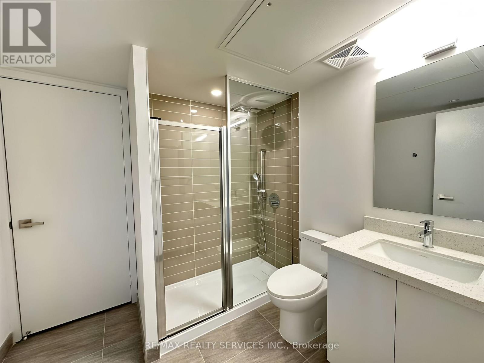 815 - 30 Tretti Way, Toronto, Ontario  M3H 0E3 - Photo 6 - C12873840