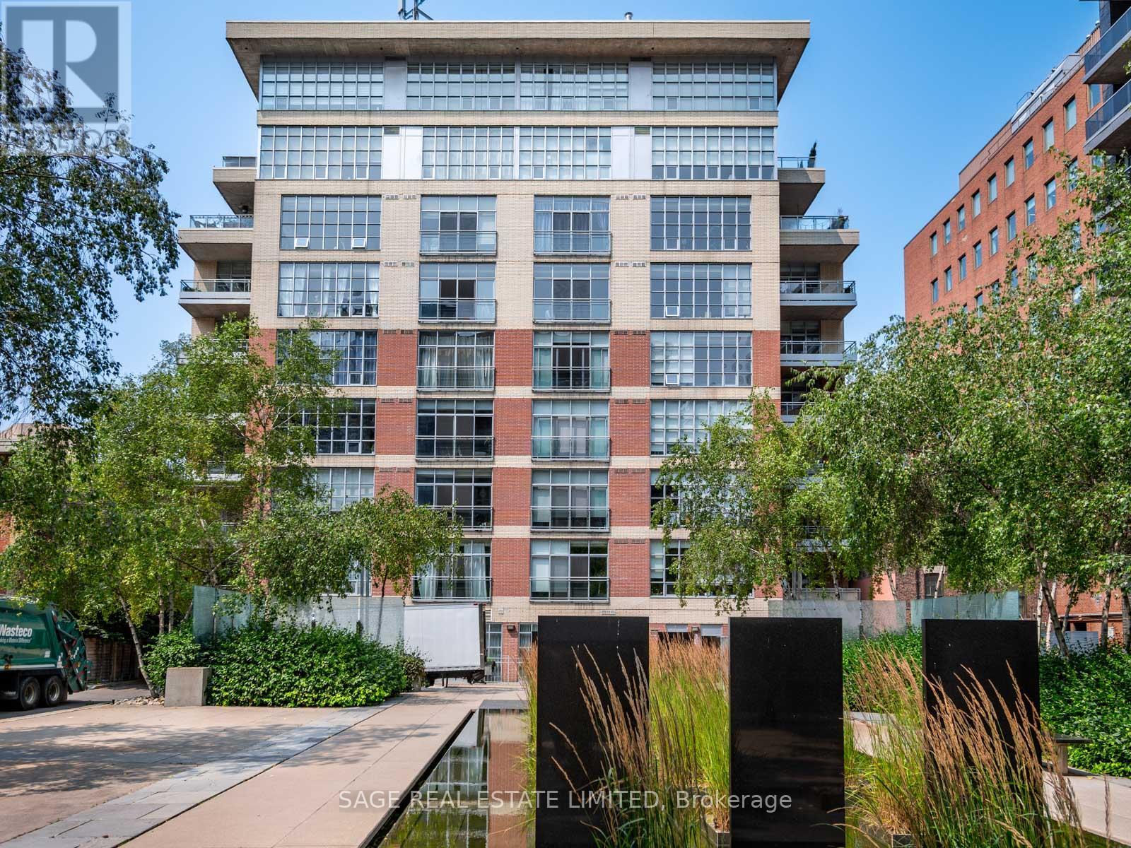 101 - 19 Brant Street W, Toronto, Ontario  M5V 2L2 - Photo 8 - C12873846