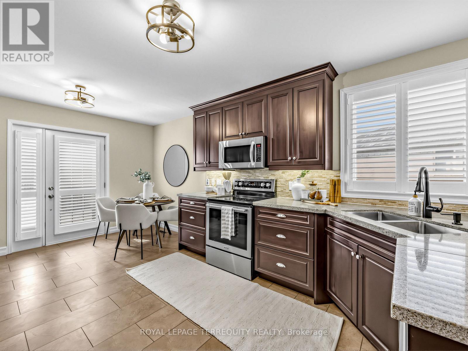 71 Hooper Square, Clarington, Ontario  L1C 4X8 - Photo 11 - E12873850