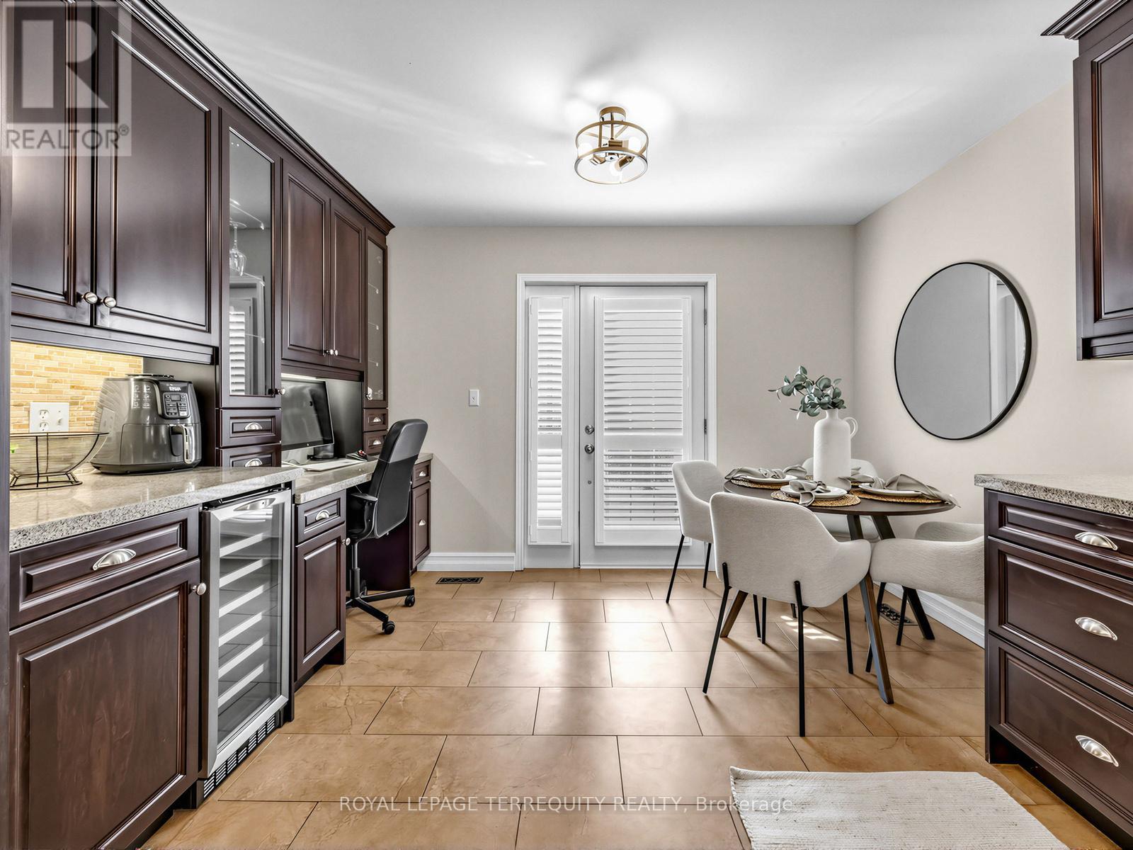 71 Hooper Square, Clarington, Ontario  L1C 4X8 - Photo 13 - E12873850