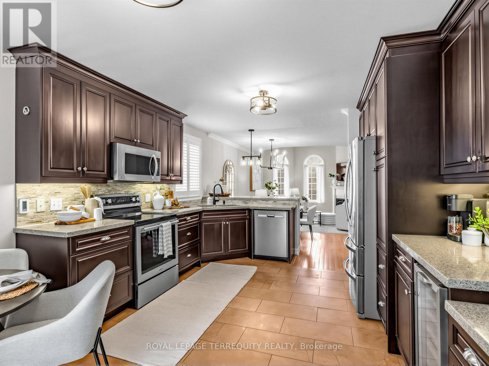 71 Hooper Square, Clarington, Ontario  L1C 4X8 - Photo 15 - E12873850