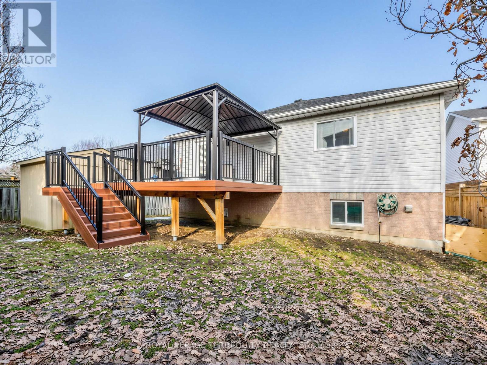 71 Hooper Square, Clarington, Ontario  L1C 4X8 - Photo 34 - E12873850