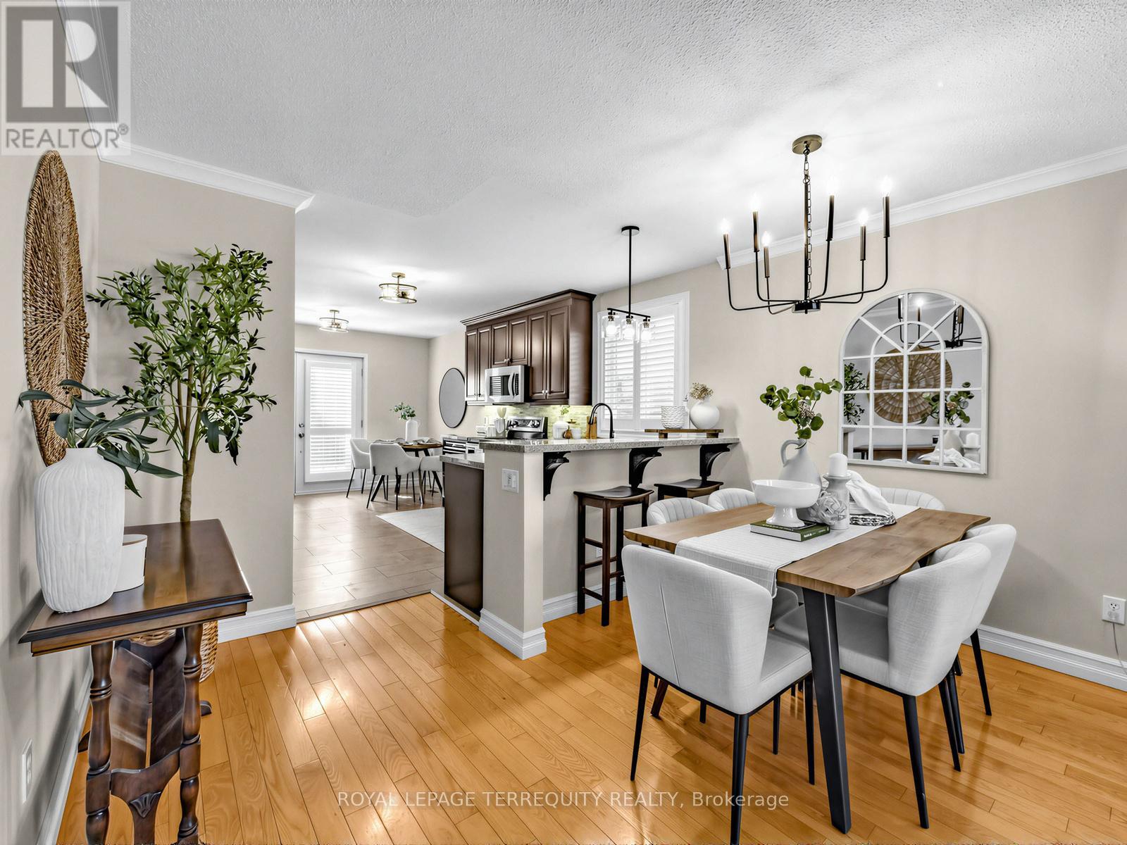 71 Hooper Square, Clarington, Ontario  L1C 4X8 - Photo 8 - E12873850