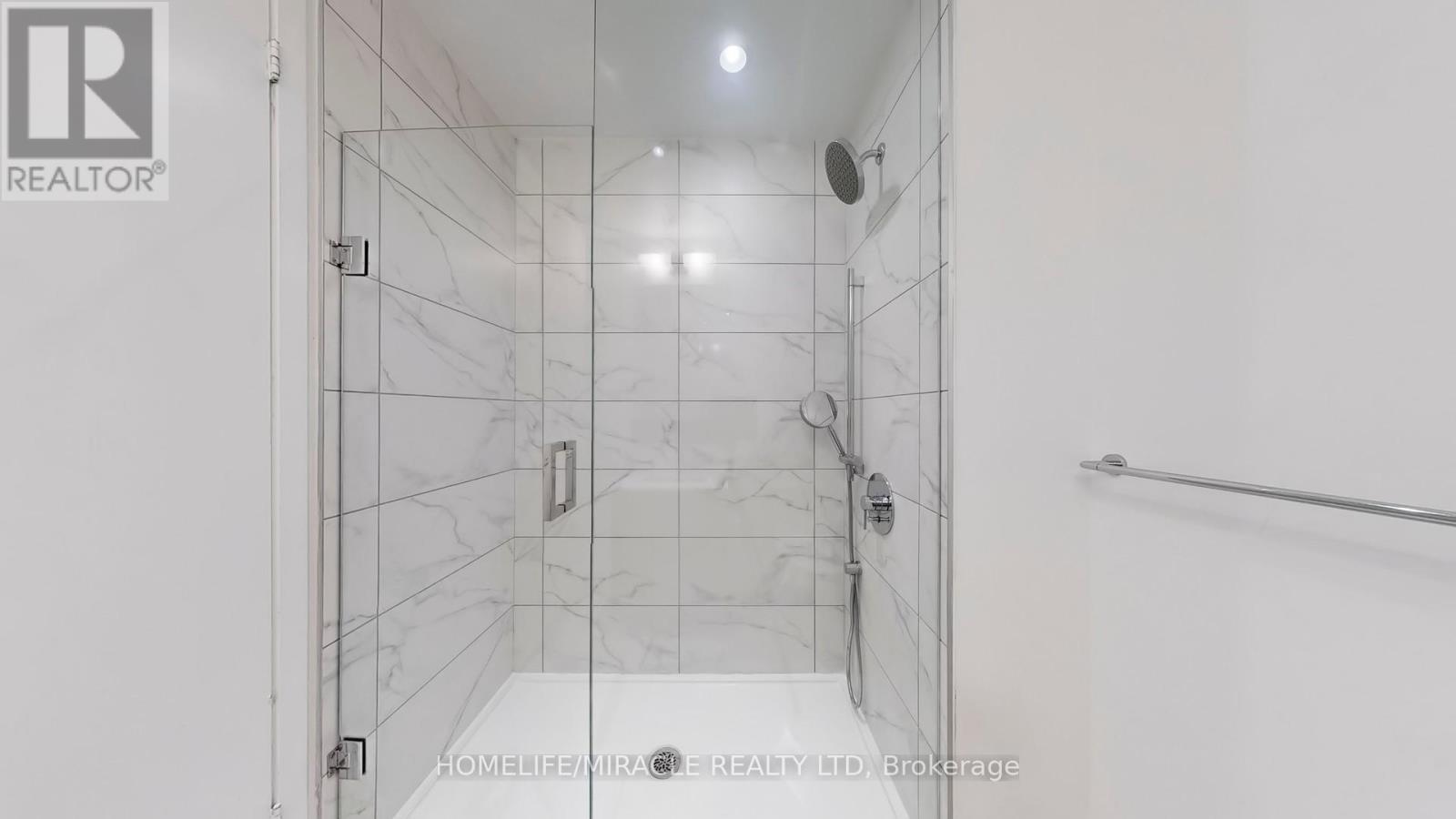 6006 - 898 Portage Parkway, Vaughan, Ontario  L4K 0J6 - Photo 23 - N12873792