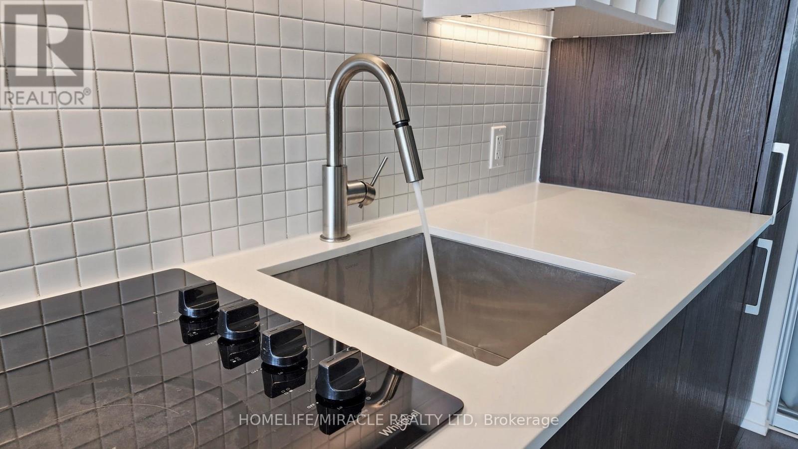 6006 - 898 Portage Parkway, Vaughan, Ontario  L4K 0J6 - Photo 9 - N12873792