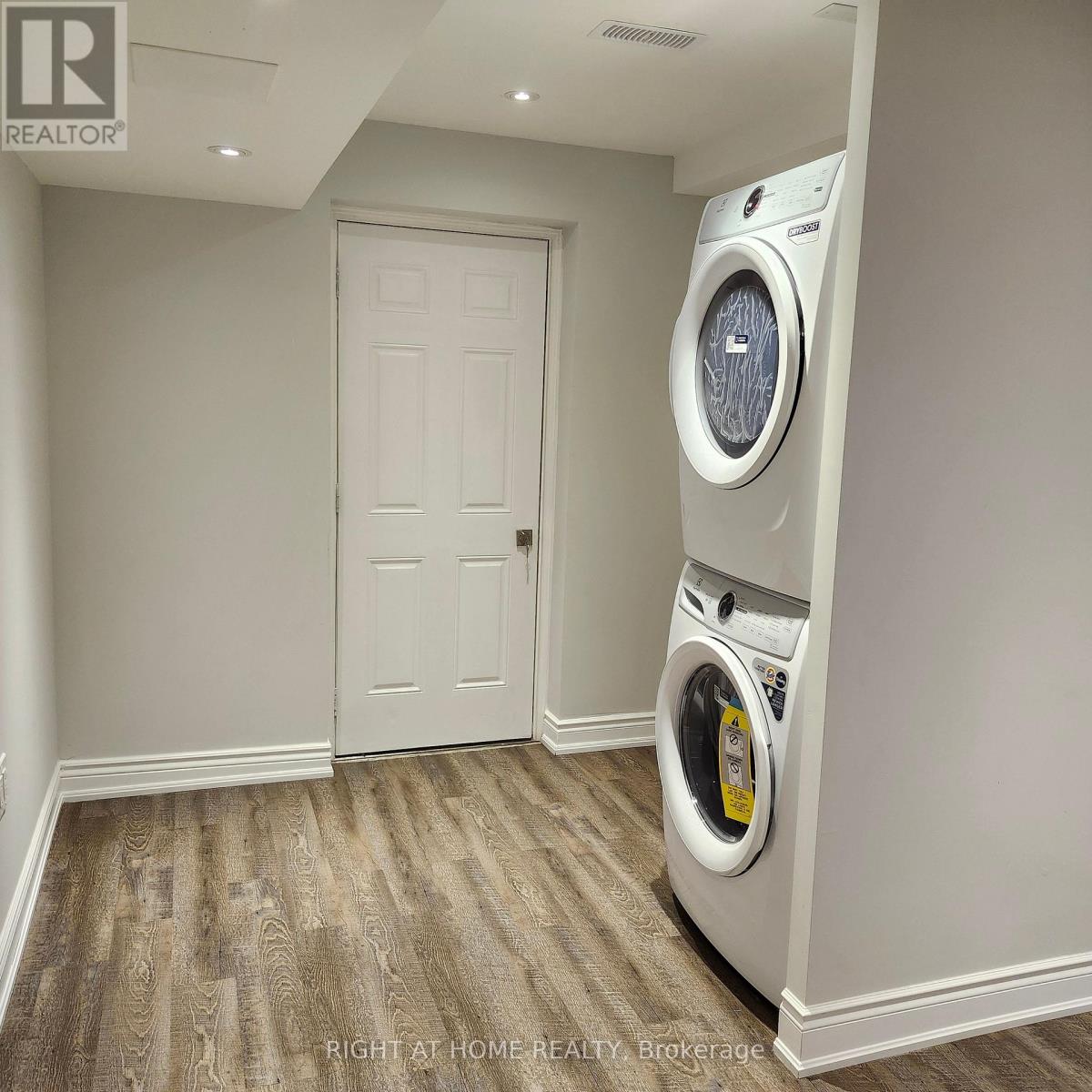 60 Weaver Terrace, New Tecumseth, Ontario  L0G 1W0 - Photo 11 - N12873808