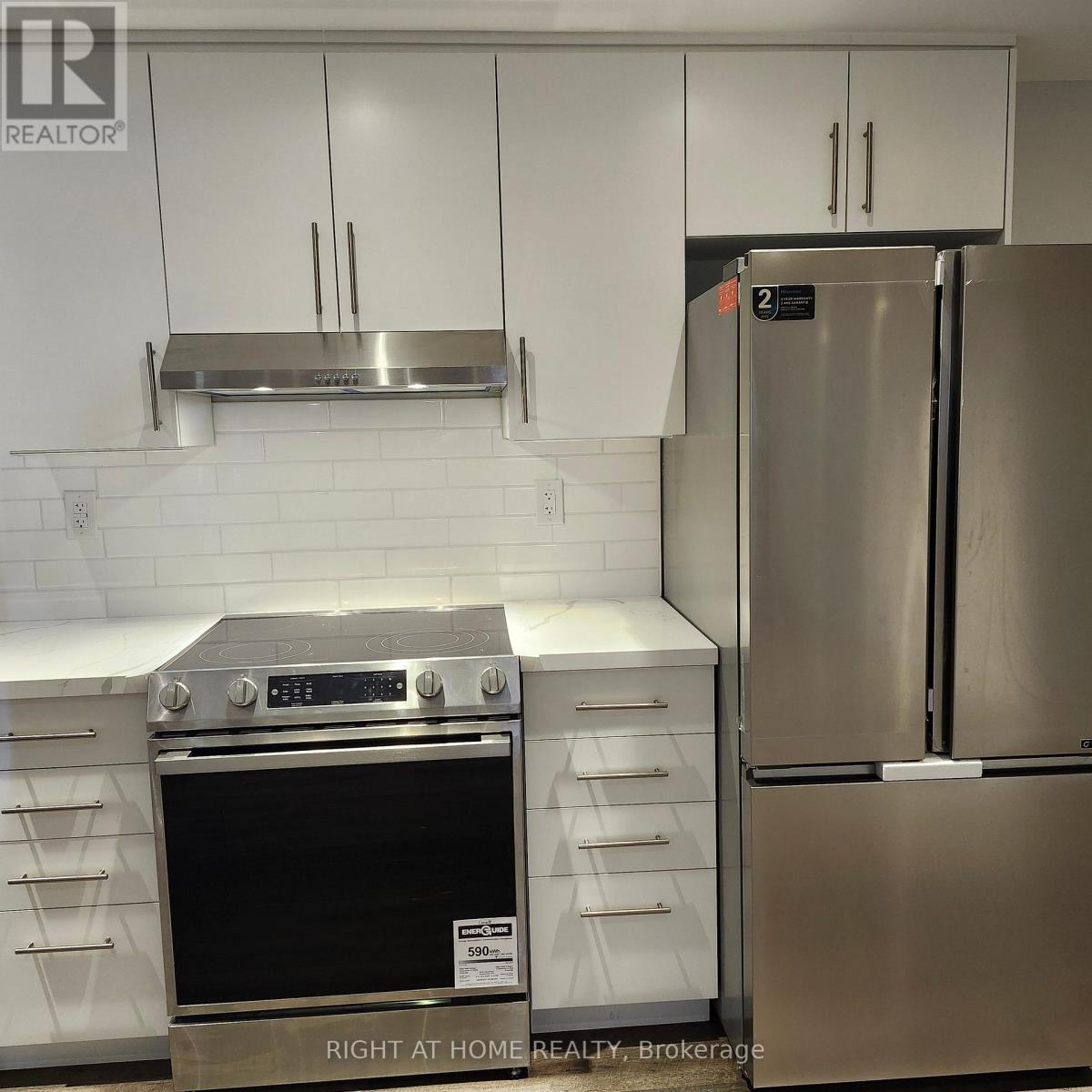 60 Weaver Terrace, New Tecumseth, Ontario  L0G 1W0 - Photo 5 - N12873808