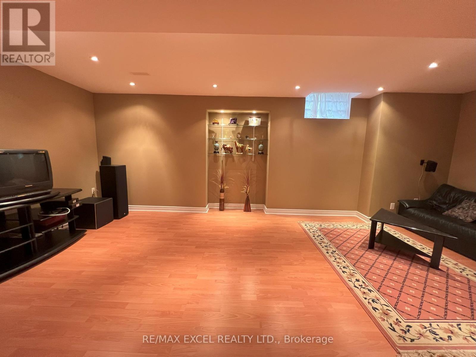 84 White Lotus Circle, Markham, Ontario  L6C 1V7 - Photo 27 - N12873830