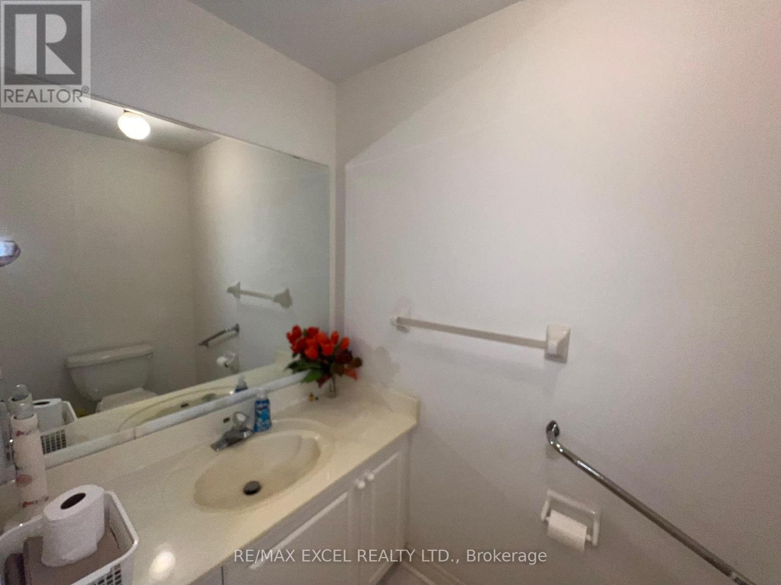 84 White Lotus Circle, Markham, Ontario  L6C 1V7 - Photo 33 - N12873830