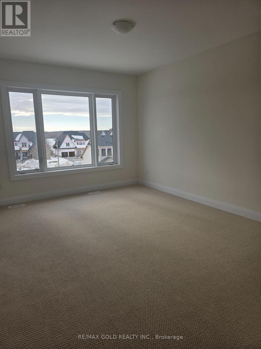 8 Vinnicombe Drive, Oro-Medonte, Ontario  L0L 2L0 - Photo 23 - S12873762