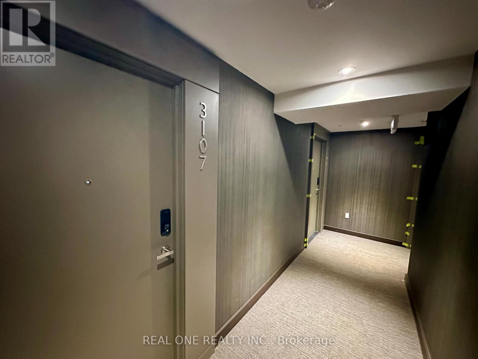 3107 - 448 Burhamthorpe Road W, Mississauga, Ontario  L5B 4M6 - Photo 10 - W12873844