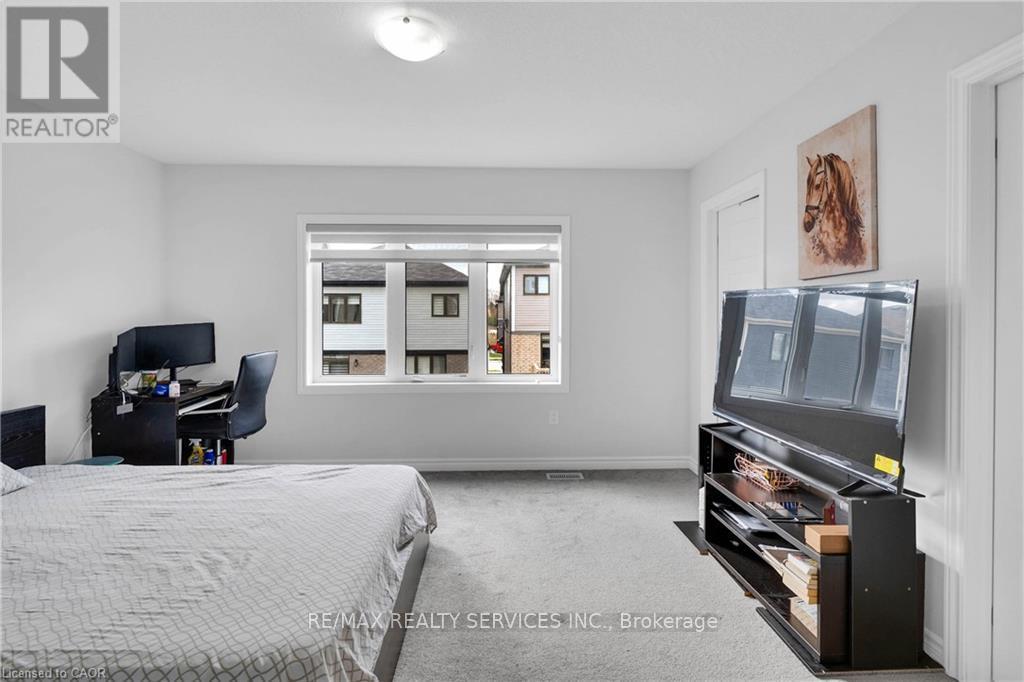 406 Dolman Street, Woolwich, Ontario  N0B 1M0 - Photo 20 - X12873790