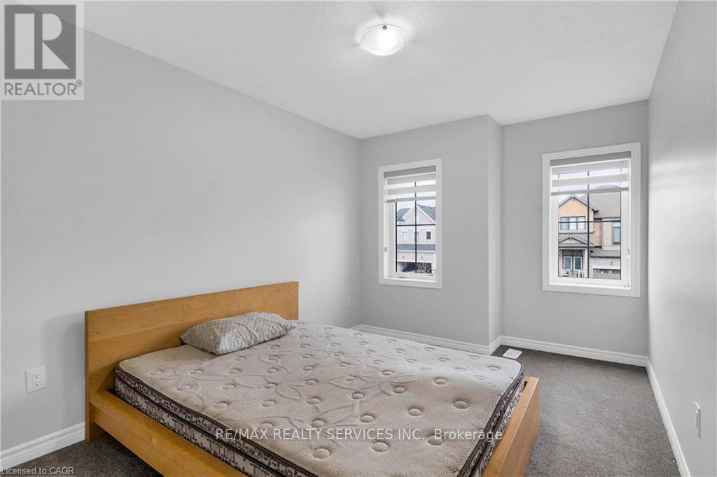 406 Dolman Street, Woolwich, Ontario  N0B 1M0 - Photo 24 - X12873790