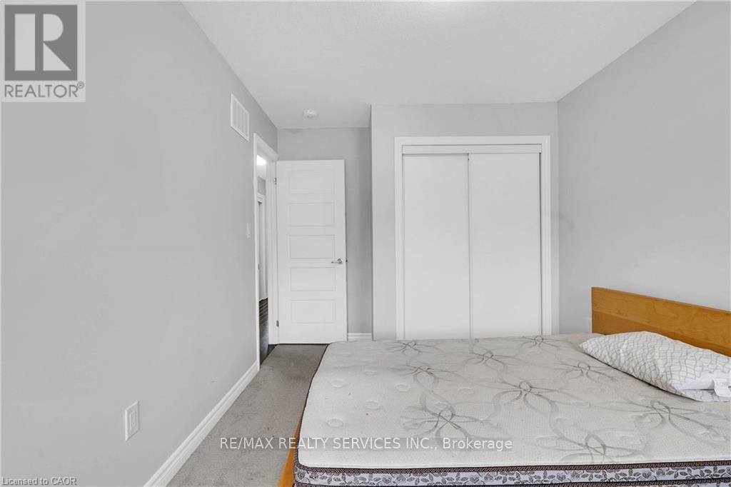 406 Dolman Street, Woolwich, Ontario  N0B 1M0 - Photo 25 - X12873790