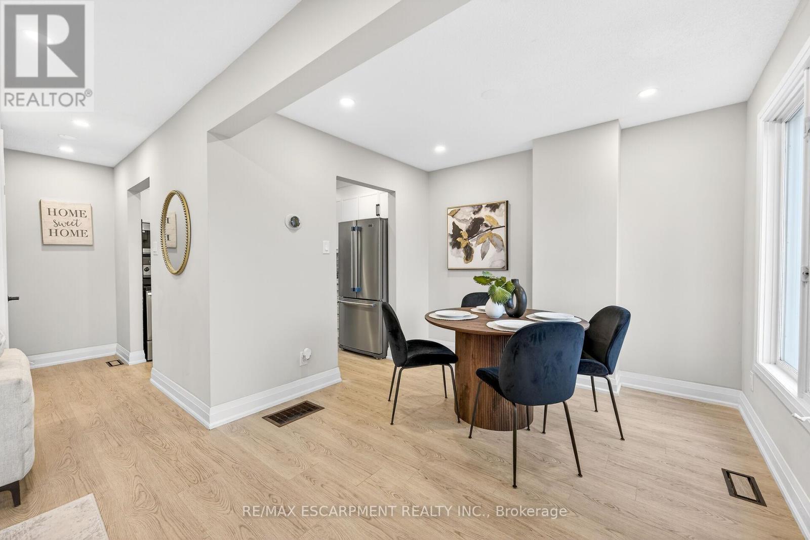 5 - 74 Ellis Avenue, Hamilton, Ontario  L8H 4L9 - Photo 26 - X12873796