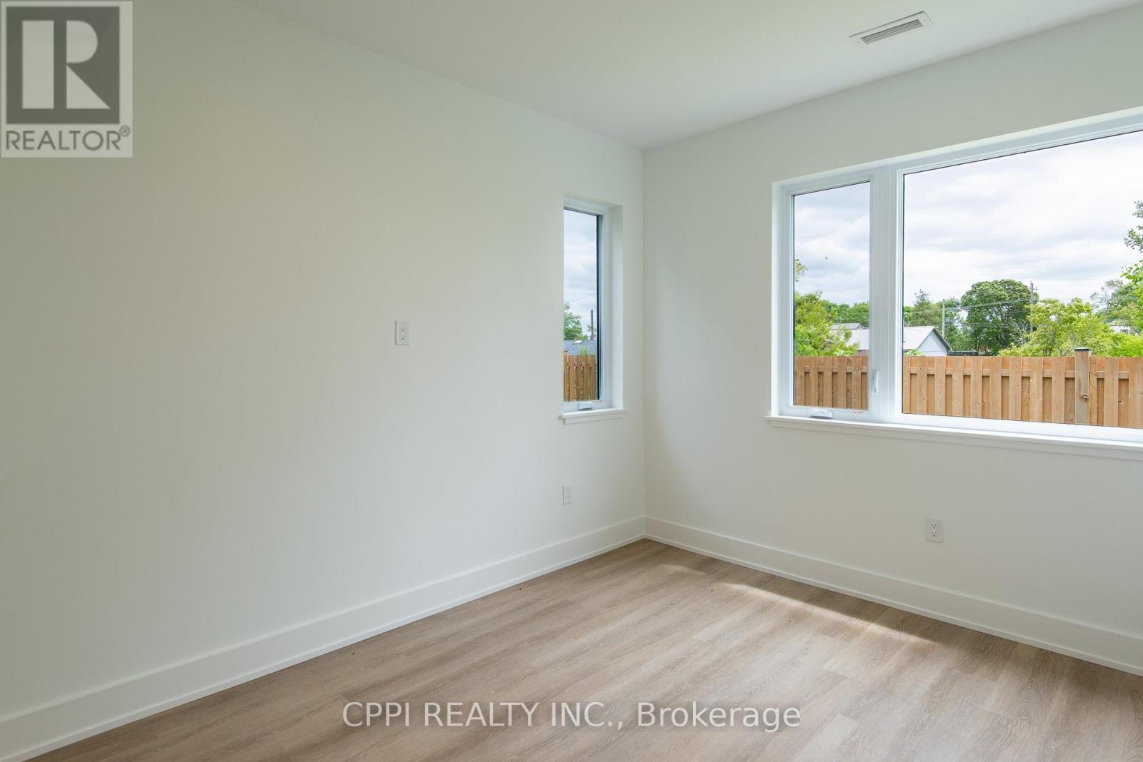 7 - 19 West Street N, Kawartha Lakes, Ontario  K0M 1N0 - Photo 6 - X12873838