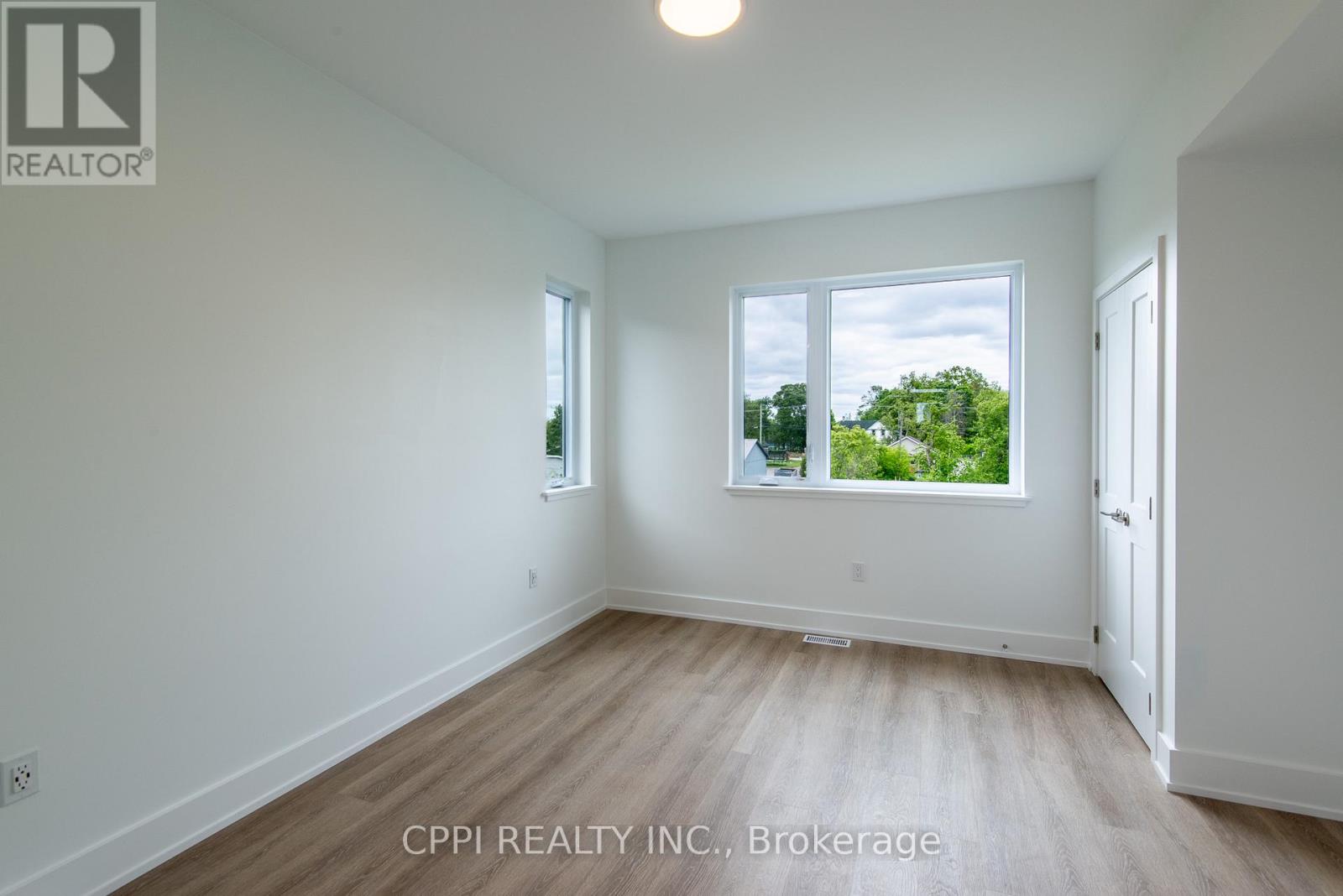 7 - 19 West Street N, Kawartha Lakes, Ontario  K0M 1N0 - Photo 9 - X12873838