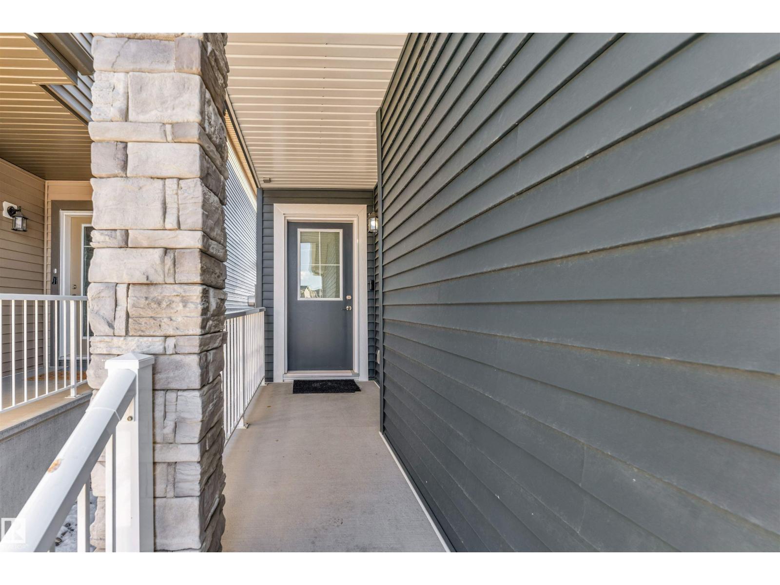 407 Conroy Cr Sw, Edmonton, Alberta  T6W 5A8 - Photo 5 - E4476970