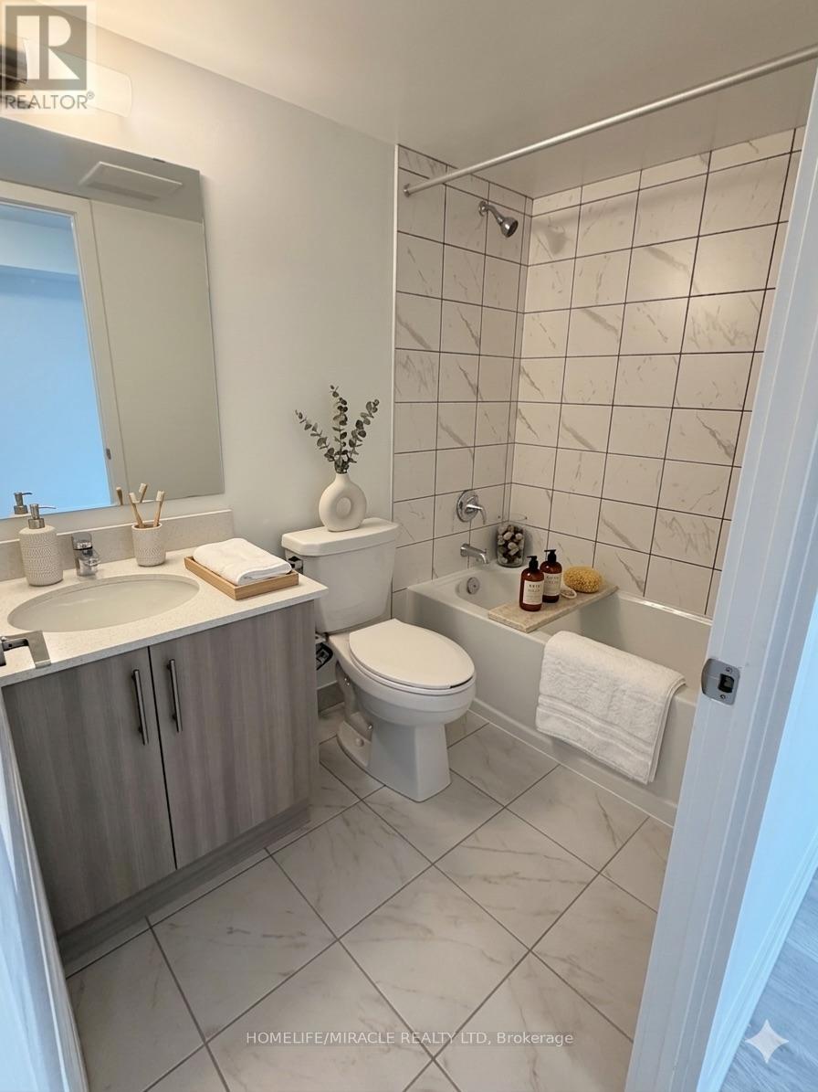 1402 - 1010 Sandy Beach Road, Pickering, Ontario  L1W 0C7 - Photo 4 - E12868716