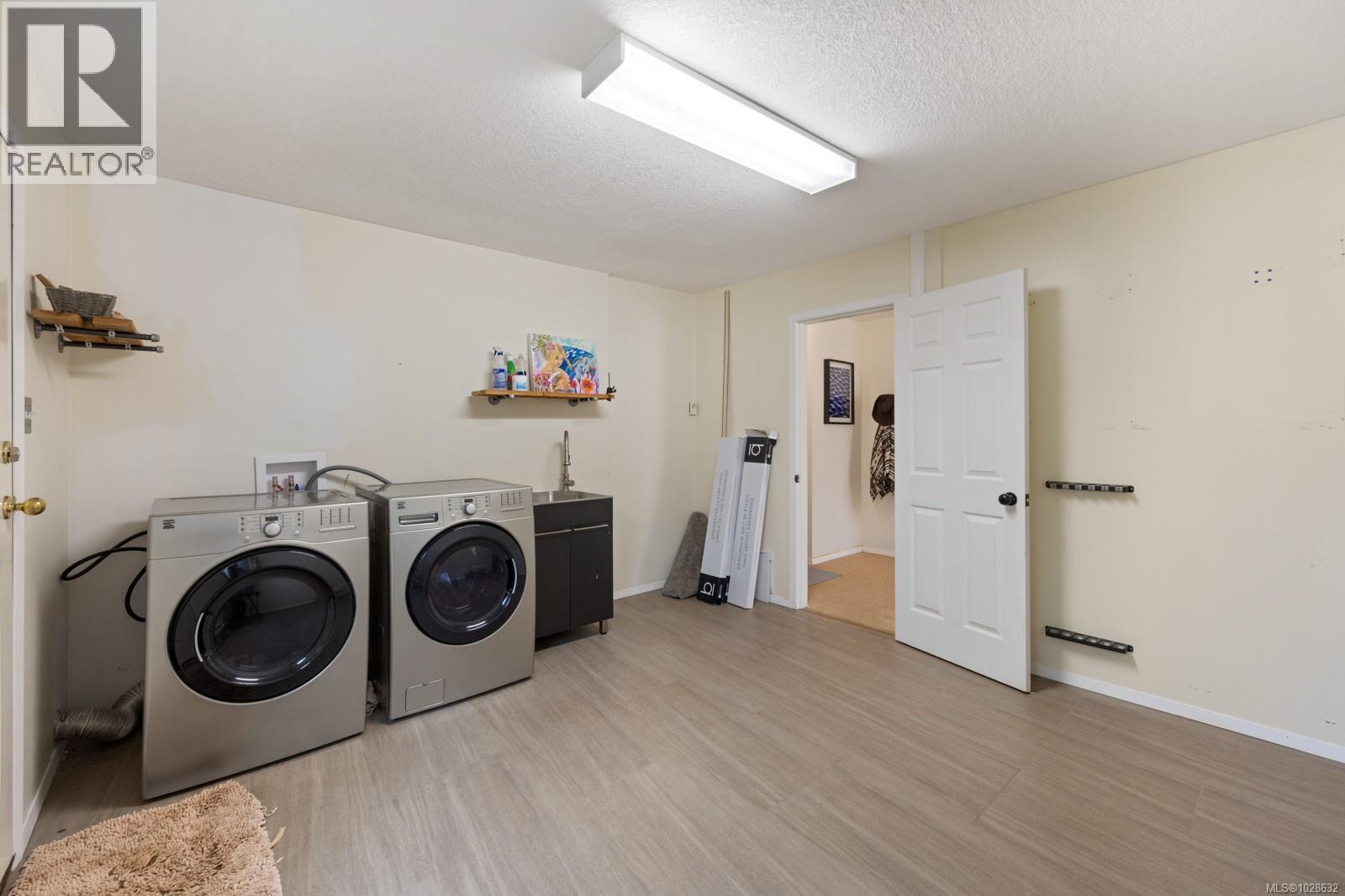 4589 Kilmarnock Dr, Courtenay, British Columbia  V9N 9S6 - Photo 45 - 1028632