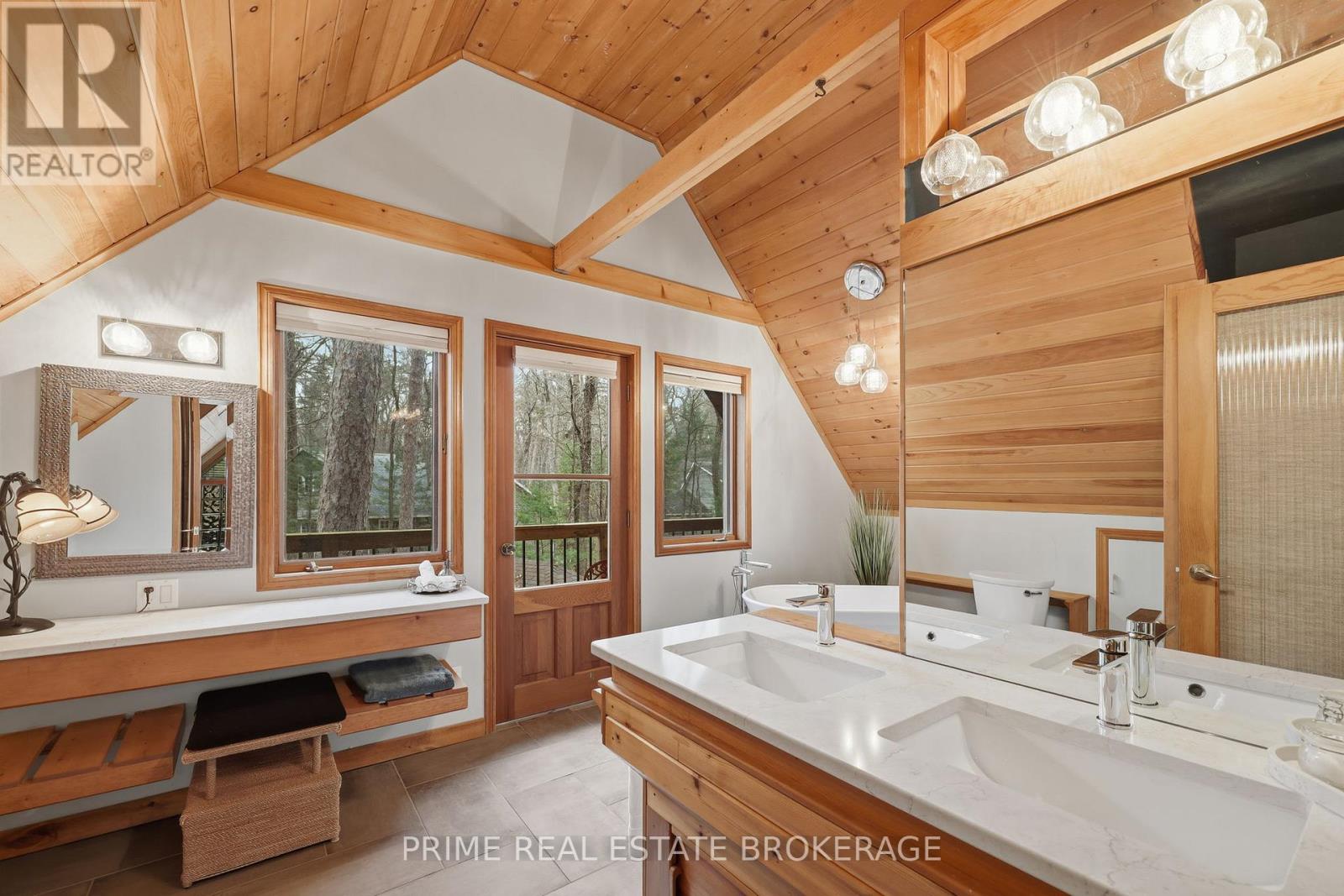 10324 Dogwood Crescent, Lambton Shores, Ontario  N0M 1T0 - Photo 28 - X12873868