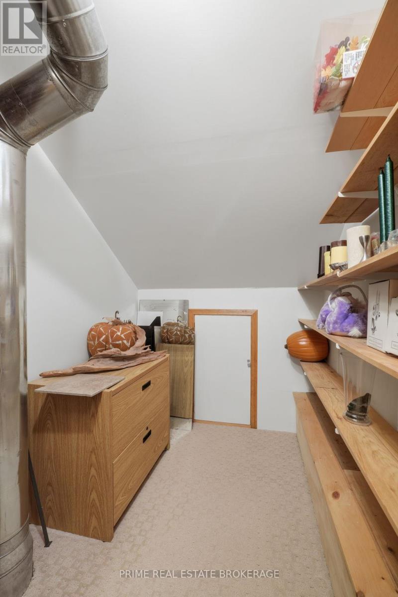 10324 Dogwood Crescent, Lambton Shores, Ontario  N0M 1T0 - Photo 32 - X12873868