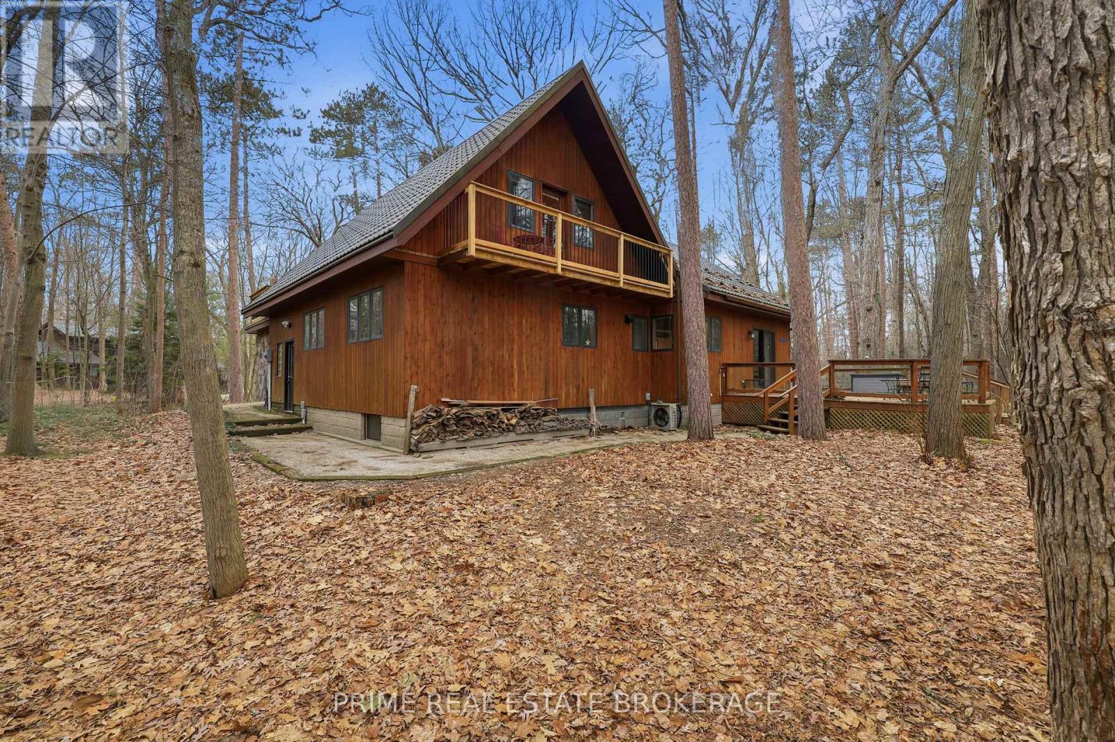 10324 Dogwood Crescent, Lambton Shores, Ontario  N0M 1T0 - Photo 46 - X12873868