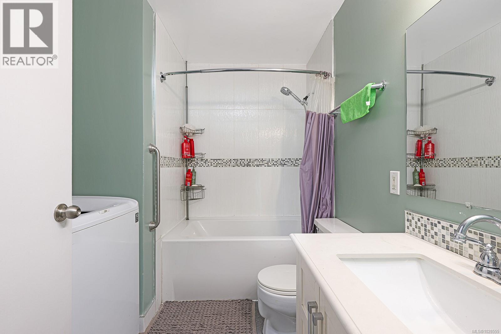 8 1957 Guthrie Rd, Comox, British Columbia  V9M 2J2 - Photo 15 - 1028555