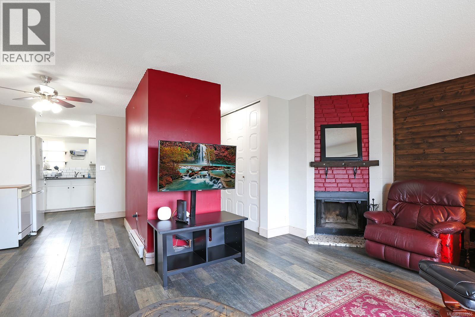 8 1957 Guthrie Rd, Comox, British Columbia  V9M 2J2 - Photo 7 - 1028555