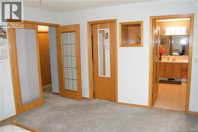 5606 46 Avenue W, Forestburg, Alberta  T0B 1N0 - Photo 19 - A2292434