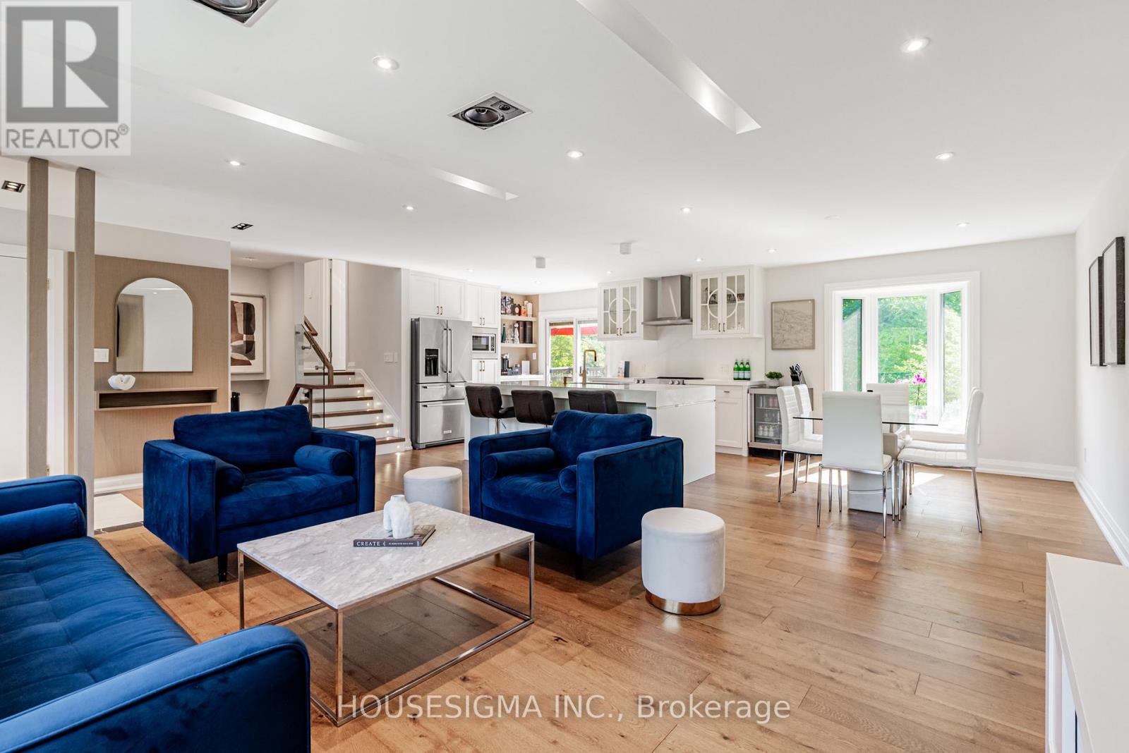 14639 Leslie Street, Aurora, Ontario  L4G 7C6 - Photo 6 - N12819768