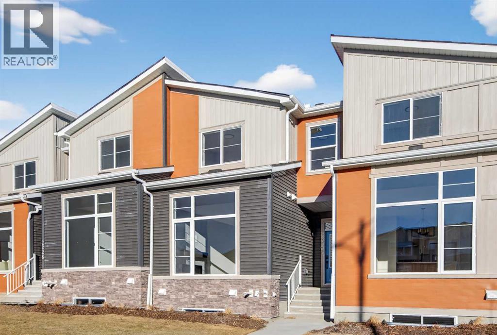 2230 Bayview Drive, Airdrie, Alberta