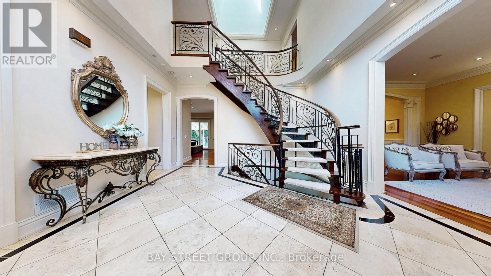 78 York Road, Toronto, Ontario  M2L 1H8 - Photo 6 - C12873870