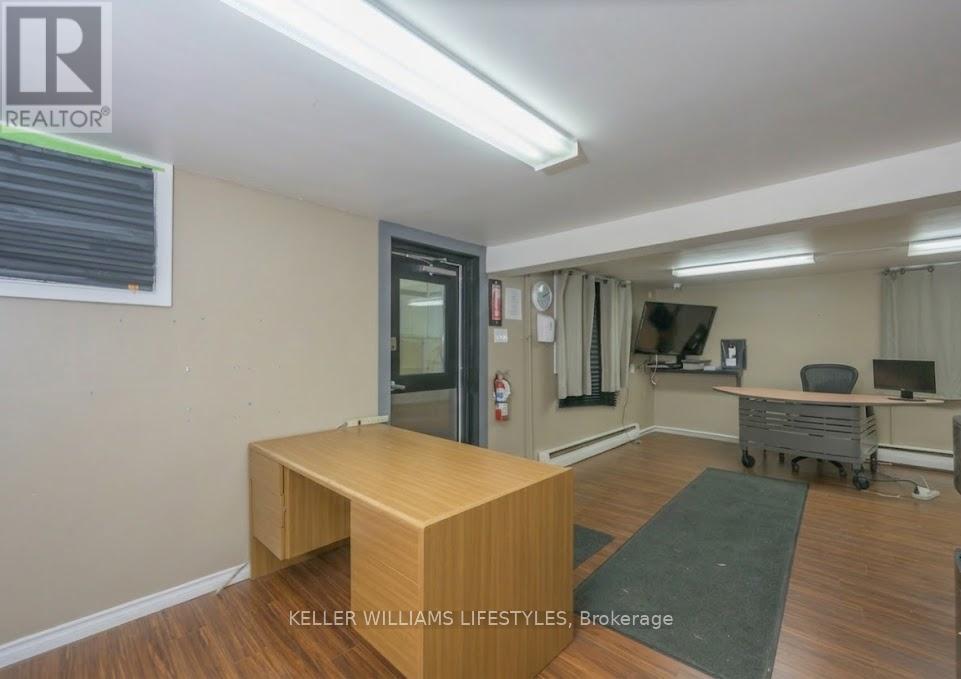 1235 Dundas Street, London East, Ontario  N5W 3B1 - Photo 15 - X12865024