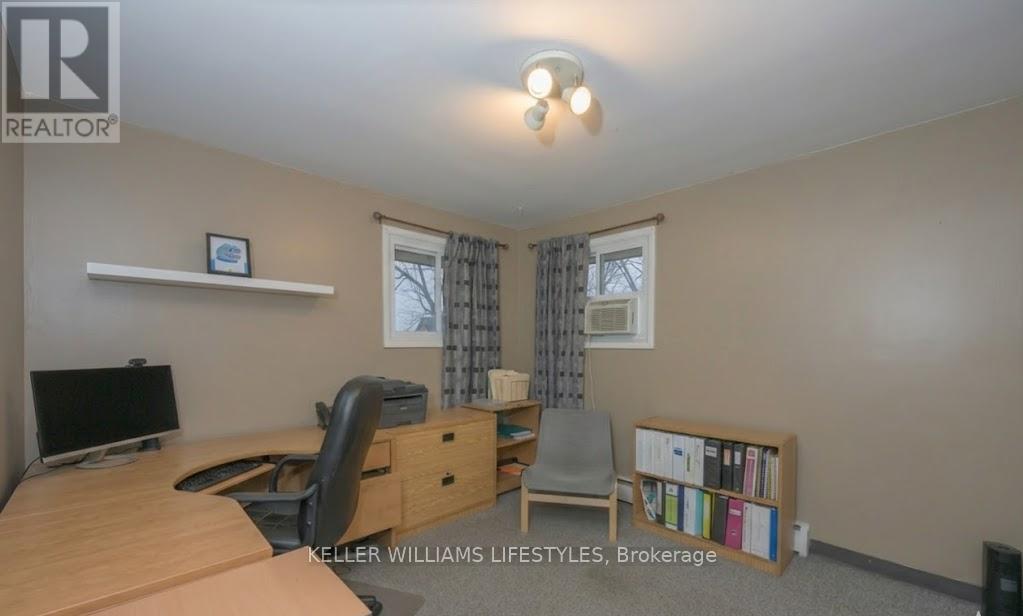 1235 Dundas Street, London East, Ontario  N5W 3B1 - Photo 32 - X12865024