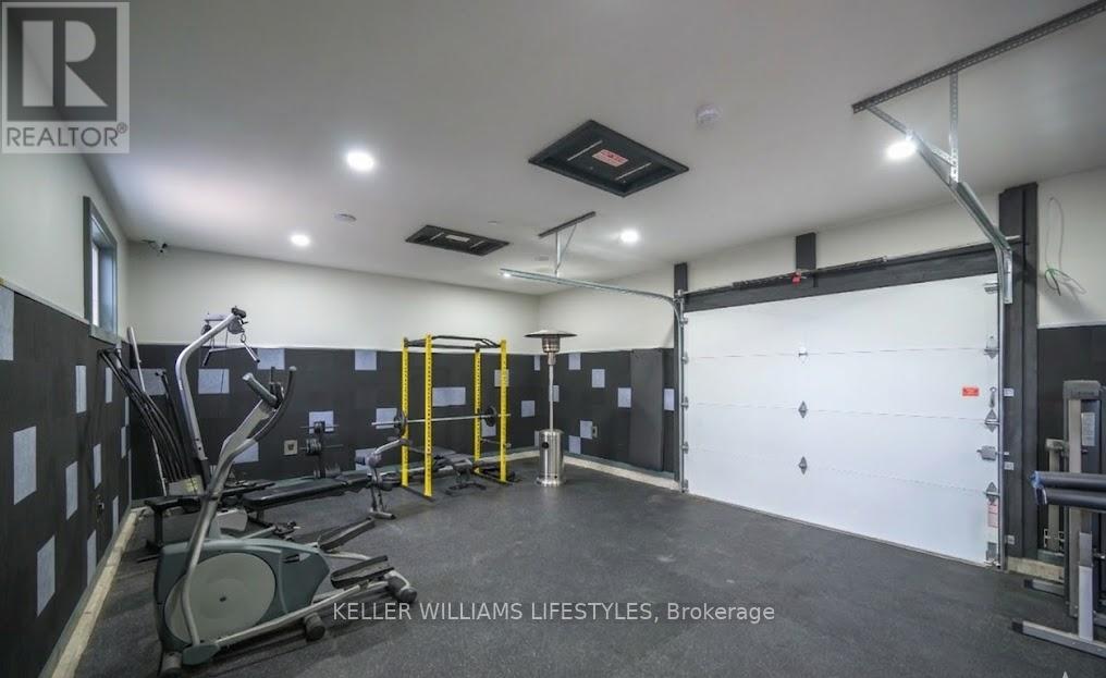 1235 Dundas Street, London East, Ontario  N5W 3B1 - Photo 3 - X12865024