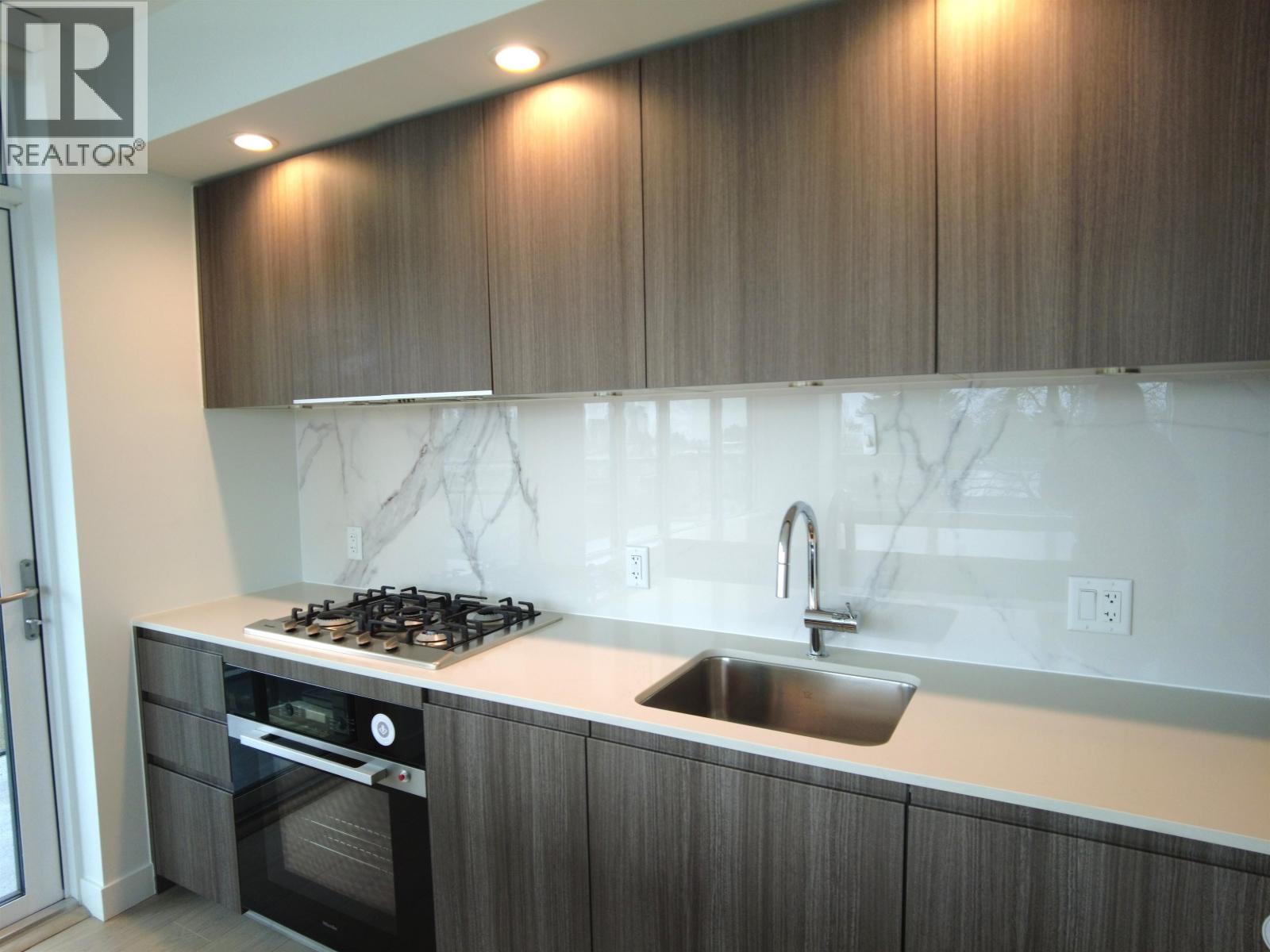 307 6537 Telford Avenue, Burnaby, British Columbia  V5H 0K9 - Photo 9 - R3098745