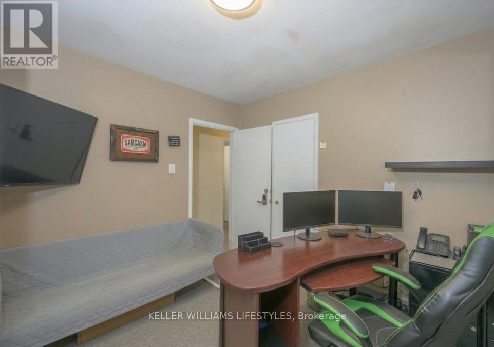 1235 Dundas Street, London East (East M), Ontario  N5W 3B1 - Photo 28 - X12860966