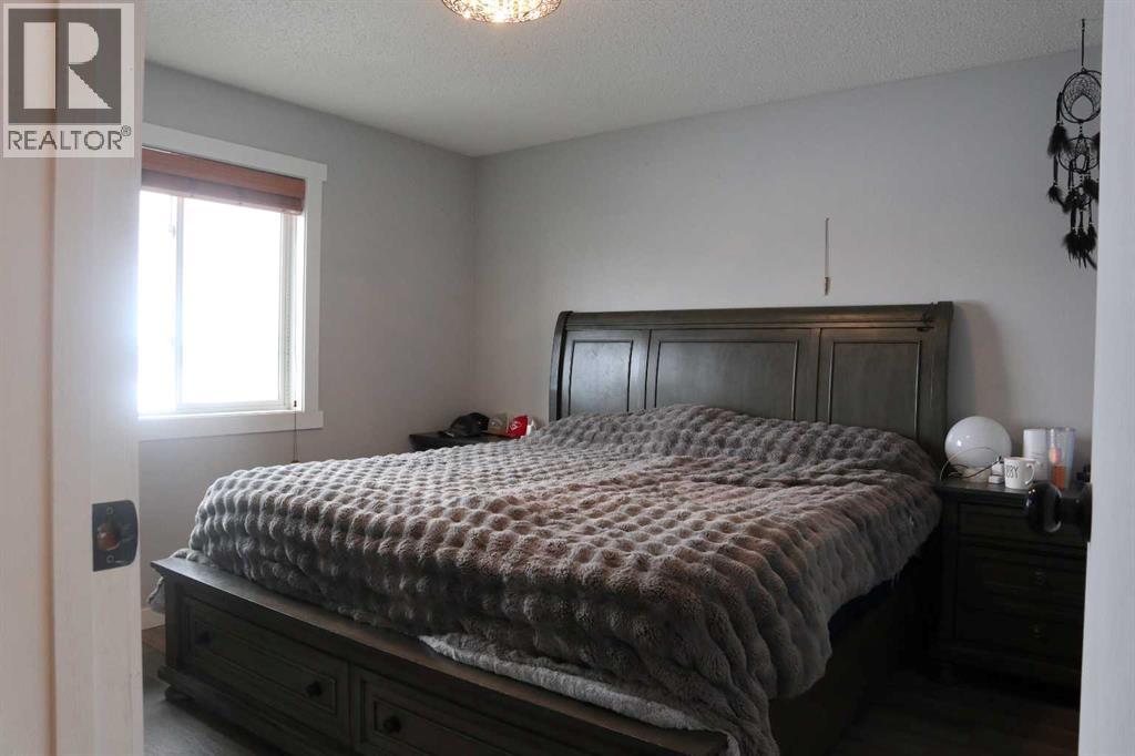 6015 60a Ave Cres, Innisfail, Alberta  T4G 1V9 - Photo 9 - A2289880