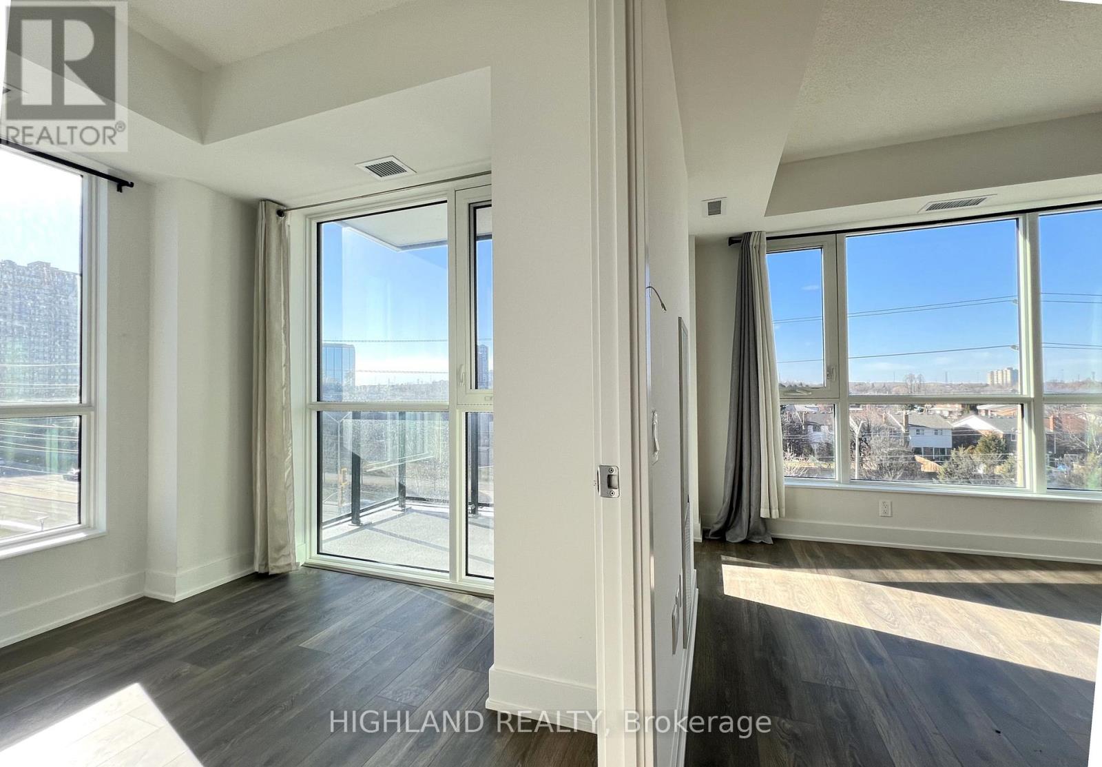 404 - 204 Burnhamthorpe Road E, Mississauga (Mississauga Valleys), Ontario  L5A 4L4 - Photo 22 - W12843048