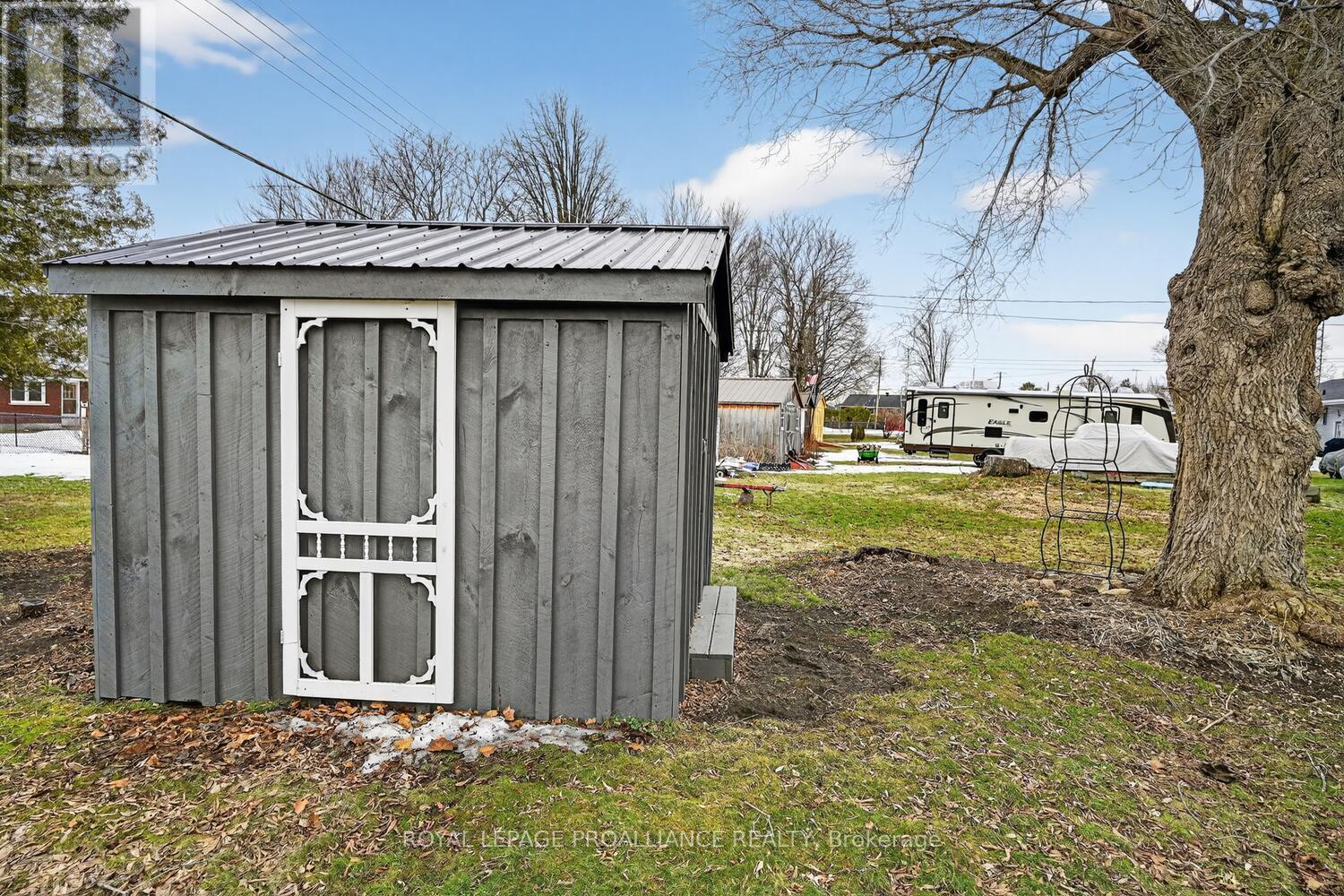 17 Church Avenue, South Dundas, Ontario  K0E 1K0 - Photo 29 - X12873940