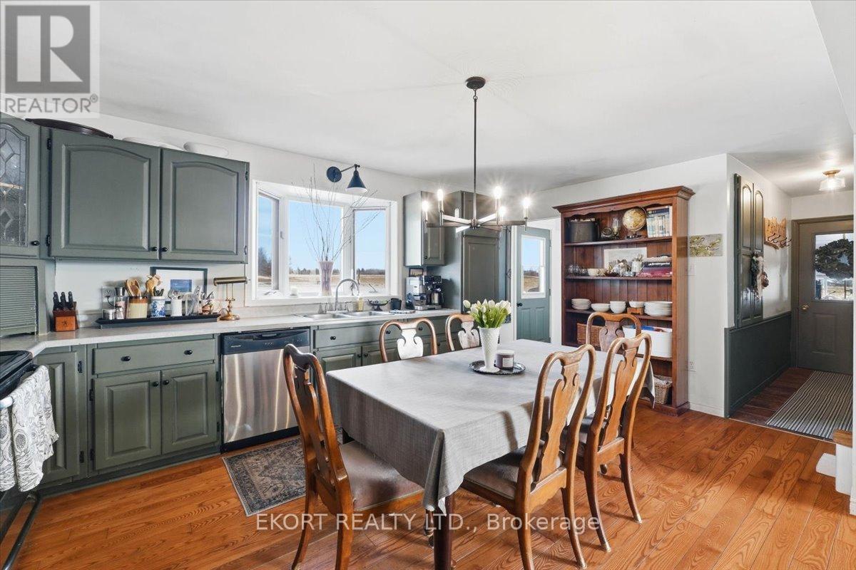 428 Hunt Road, Tweed, Ontario  K0K 3J0 - Photo 11 - X12873896