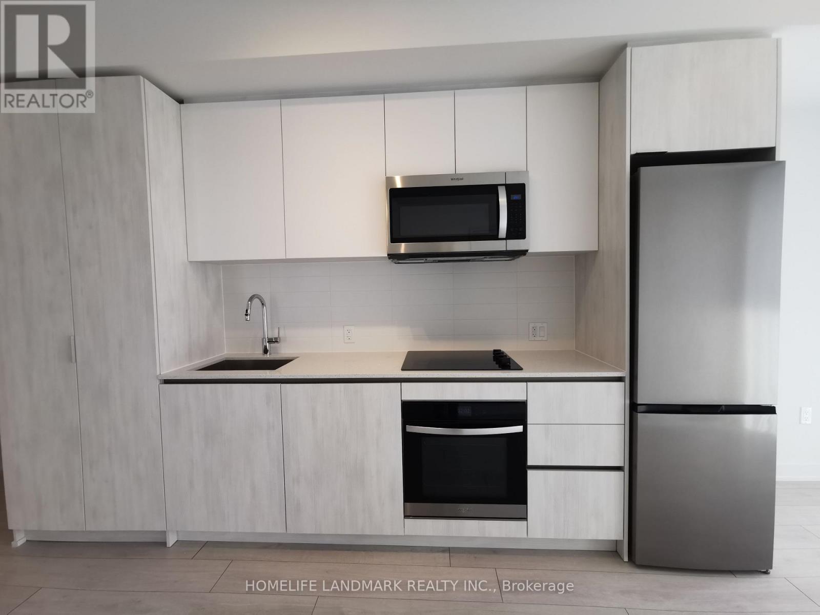 2105 - 5858 Yonge St Street, Toronto, Ontario  M2M 3T3 - Photo 3 - C12873916