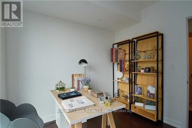 1610 - 20 Bruyeres Mews, Toronto, Ontario  M5V 0G8 - Photo 10 - C12873932