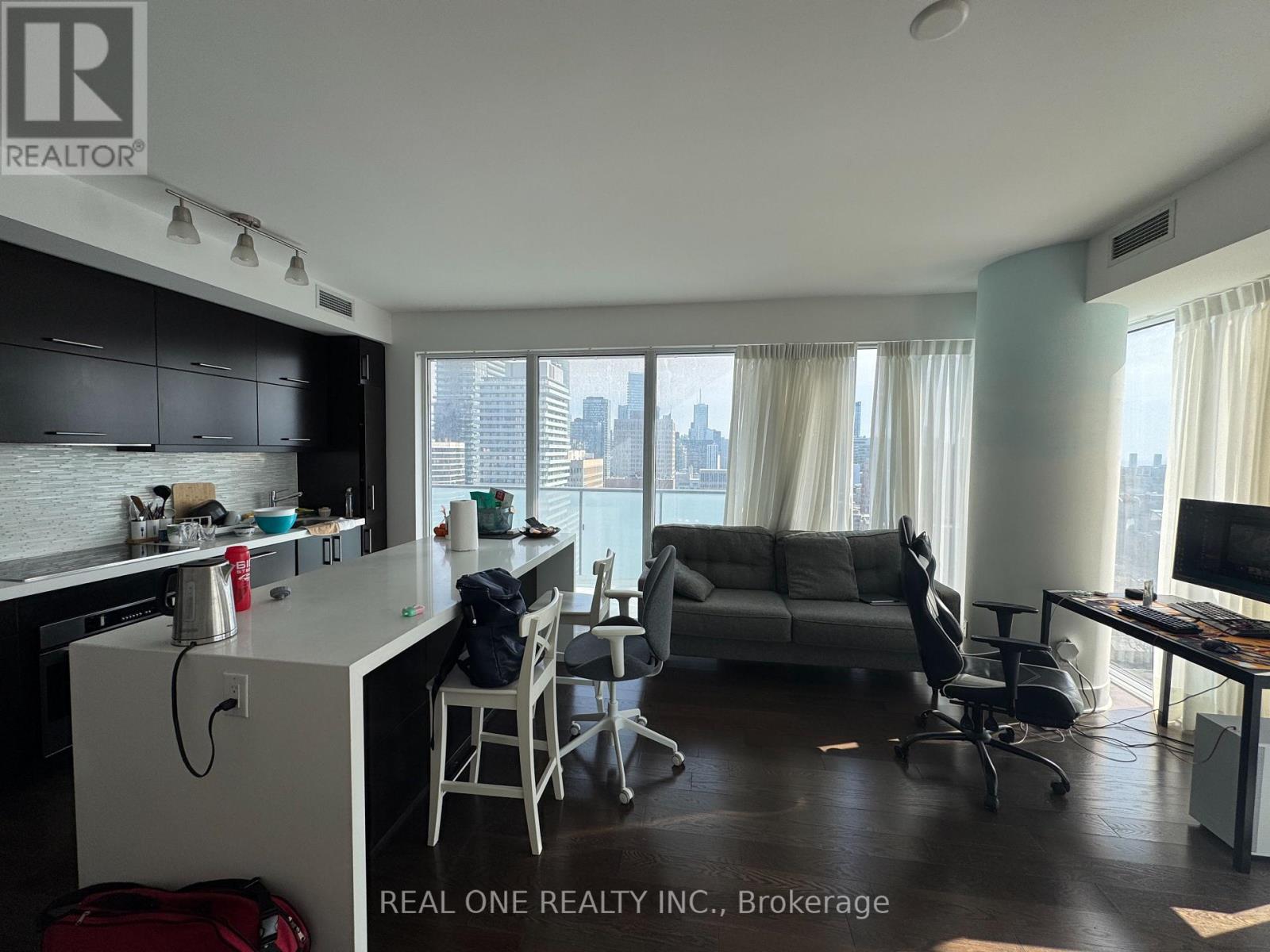 2304 - 65 St Mary Street, Toronto, Ontario  M5S 0A6 - Photo 25 - C12873958